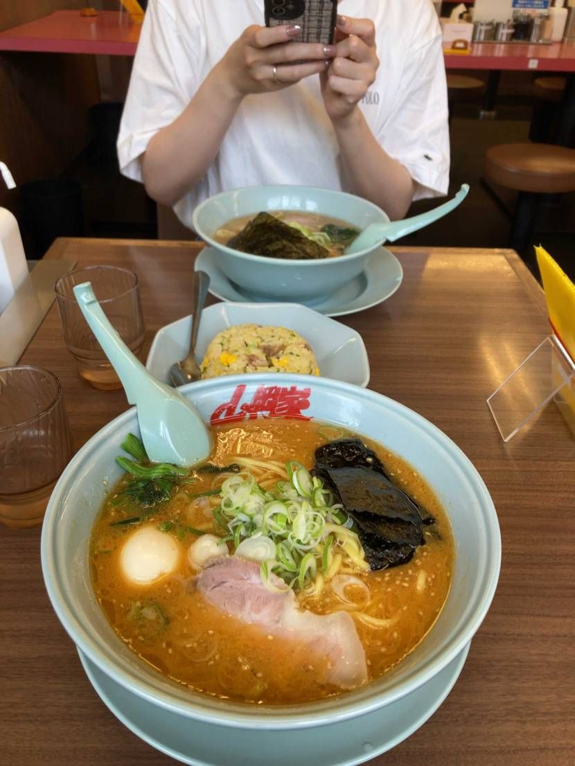 うんまい抹茶かき氷食って炎天下の中山岡家をキメました🔥
