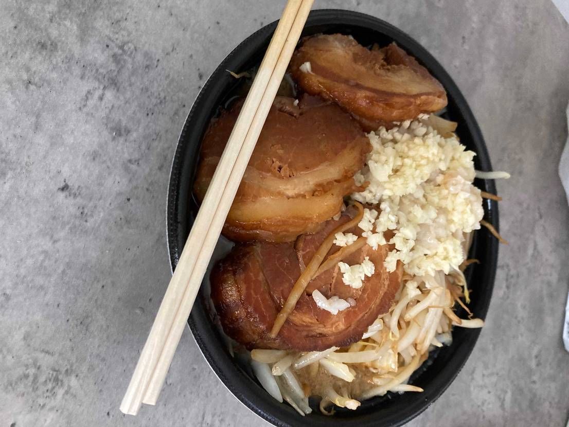 久々にラメ◉
なんだかんだ初めて月見バーガー食べました。。