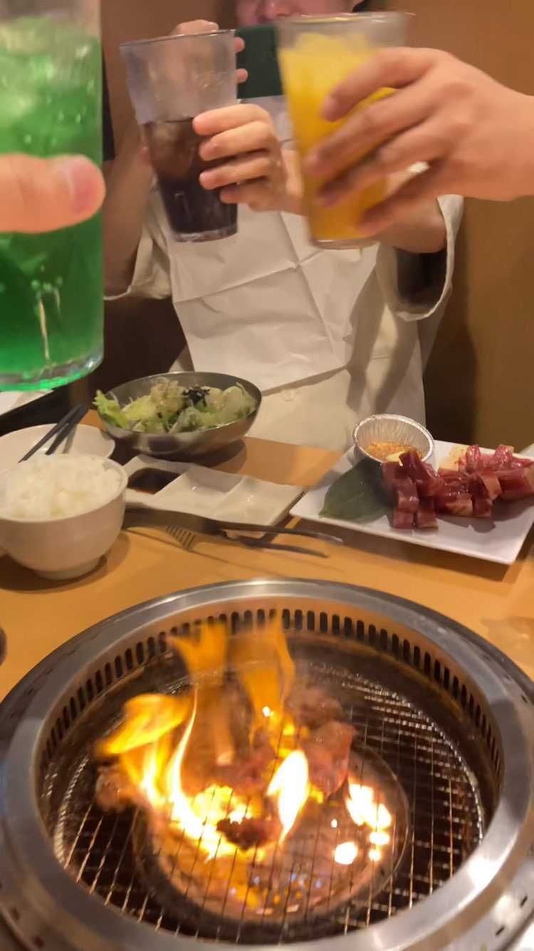 day off...
半年ぶりに会う友達とは焼肉へレッツゴ
