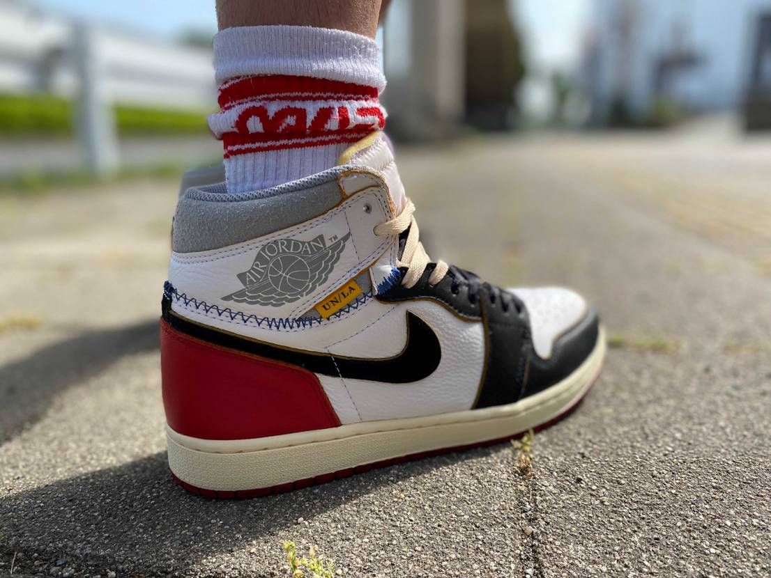おはようございます🙇‍♂️
今日はNIKE AIR JOR