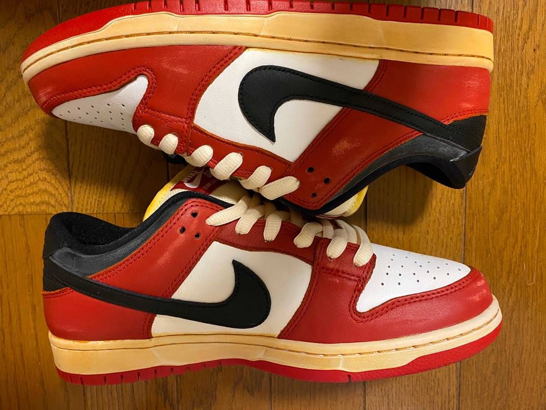 先日発売したシカゴダンクをカスタムして頂きました！
ジョーダン1の85オリジナ