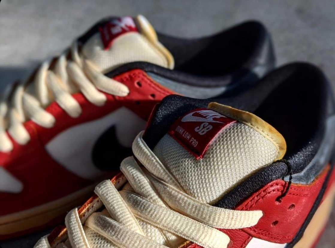 先日発売したシカゴダンクをカスタムして頂きました！
ジョー