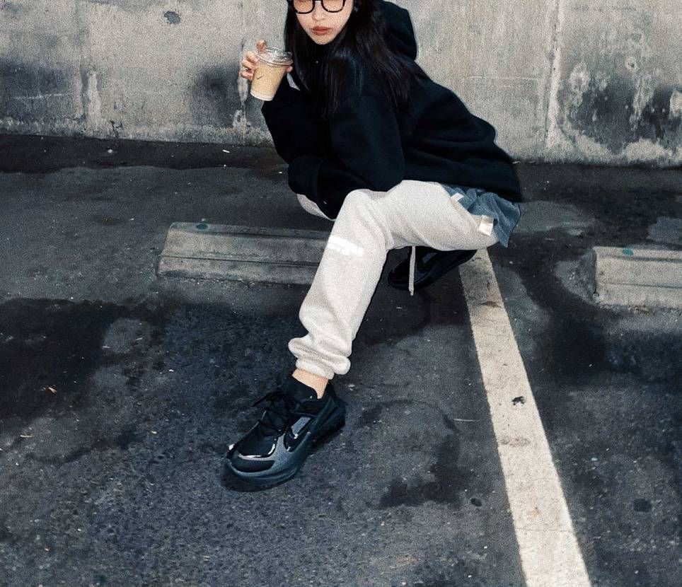 最近好きな洋服で出かける時間ない……🥲