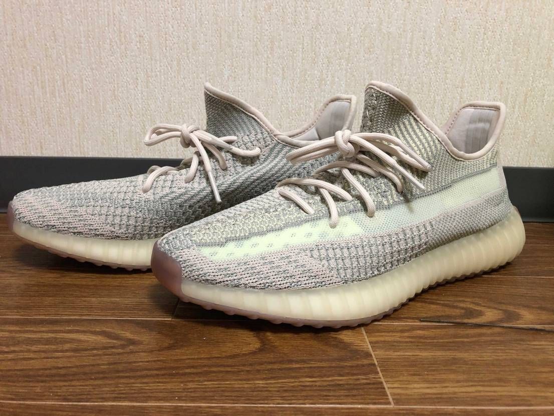 ブームは去ったかもしれませんがようやくyeezyを買う。
クロックス を初めて