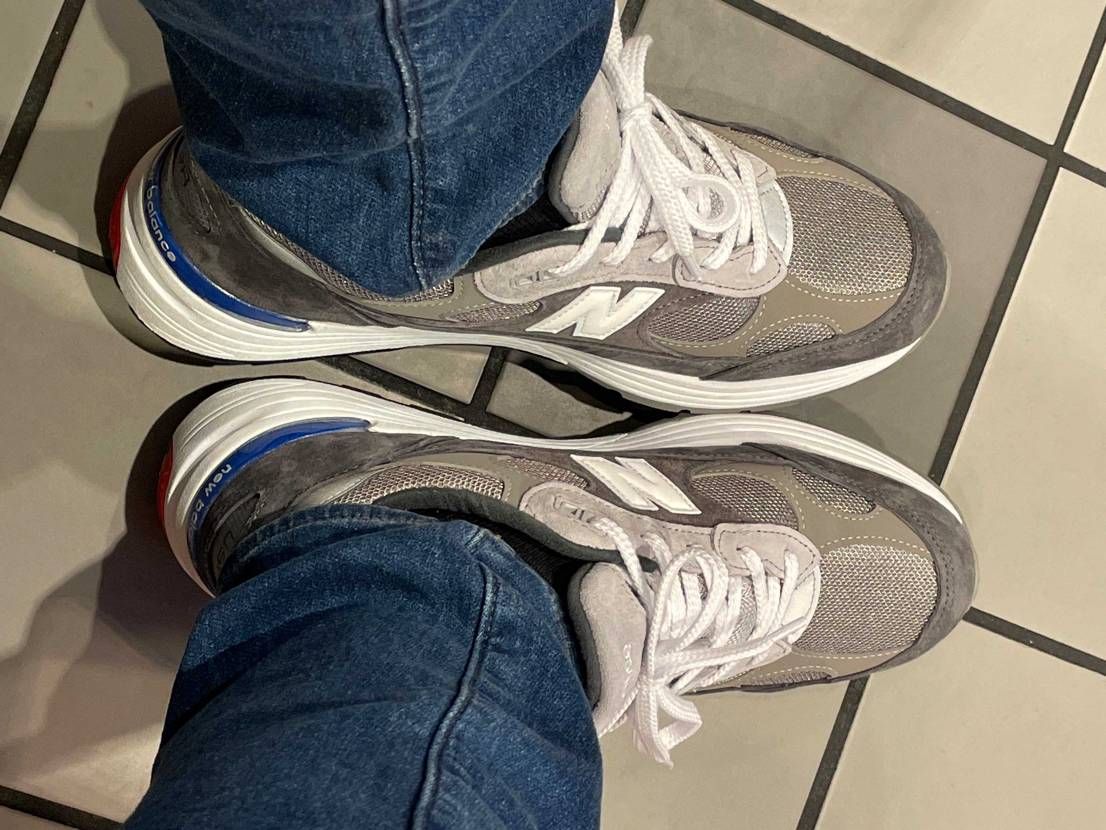 白紐で落ち着いた