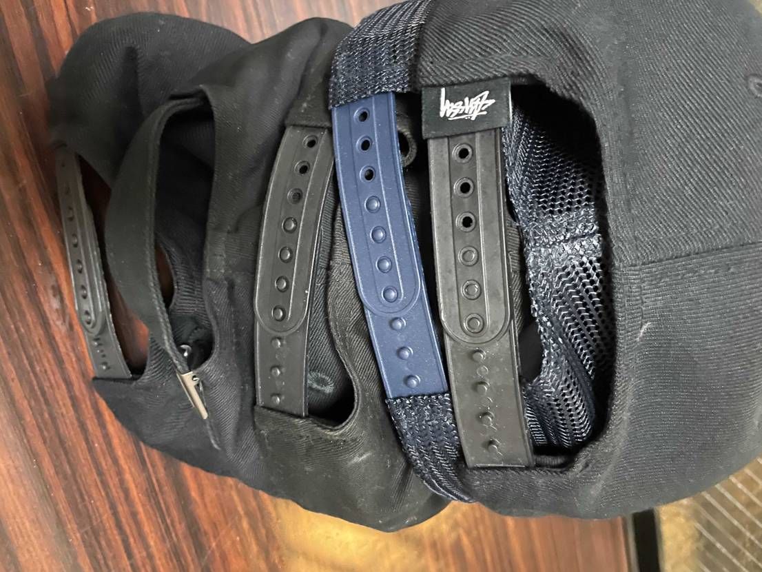 みんなキャップの手入れどうしてるん？
クリーニングとかだせるんかな？クリーニン