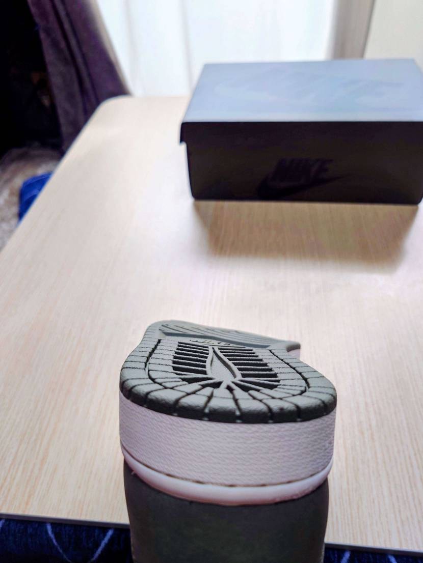 実物のオリーブ良いです！これは買って正解です。

ただ、