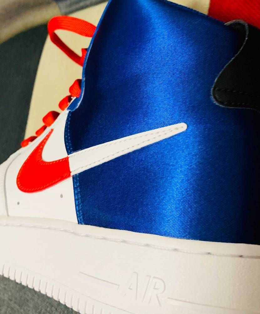 AIR FORCE 1 HIGH '07 LV8のCLIPP