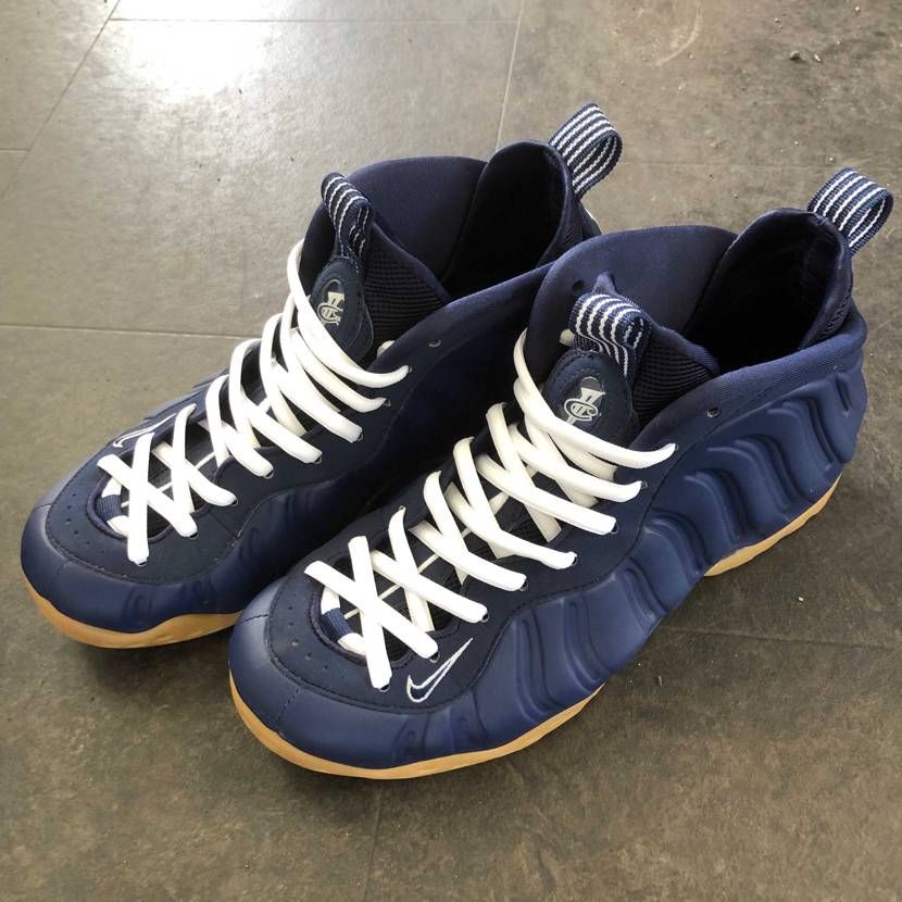 air foamposite one
ミッドナイトネイビー

アウトレット
