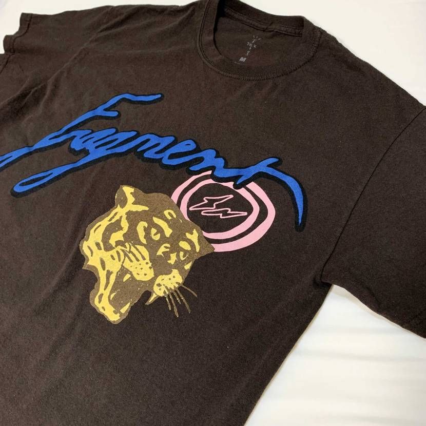 フラグメント✖️カクタスジャックのTシャツが着弾👍
丸胴だし、ネック部分も補強