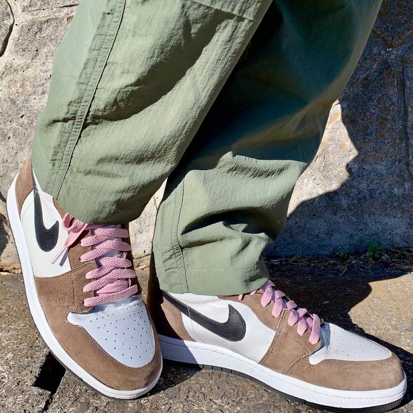 久しぶりにハンドメイドのエアジョーダン1✨大好きな色合いで作ることができました✨