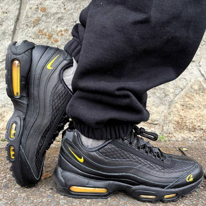 95HRJK盛り上がってる中、粛々とcorteizを履いてます👍
とっても使い