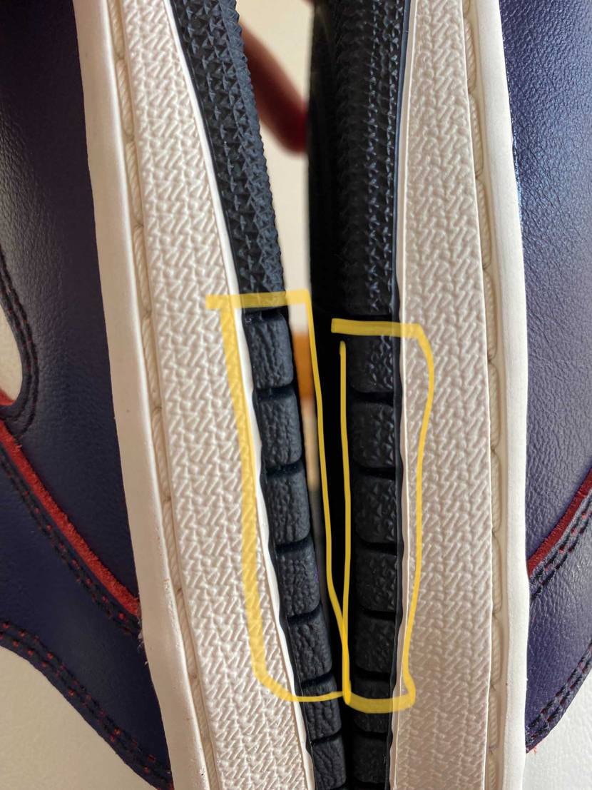 初ああジョーダン1をスニーカーダンクで買ってのですが教えて欲