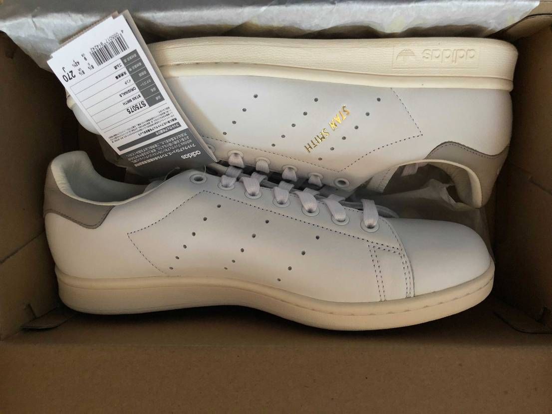 買えなくなってから無性に欲しくなってしまったのでスタンスミス