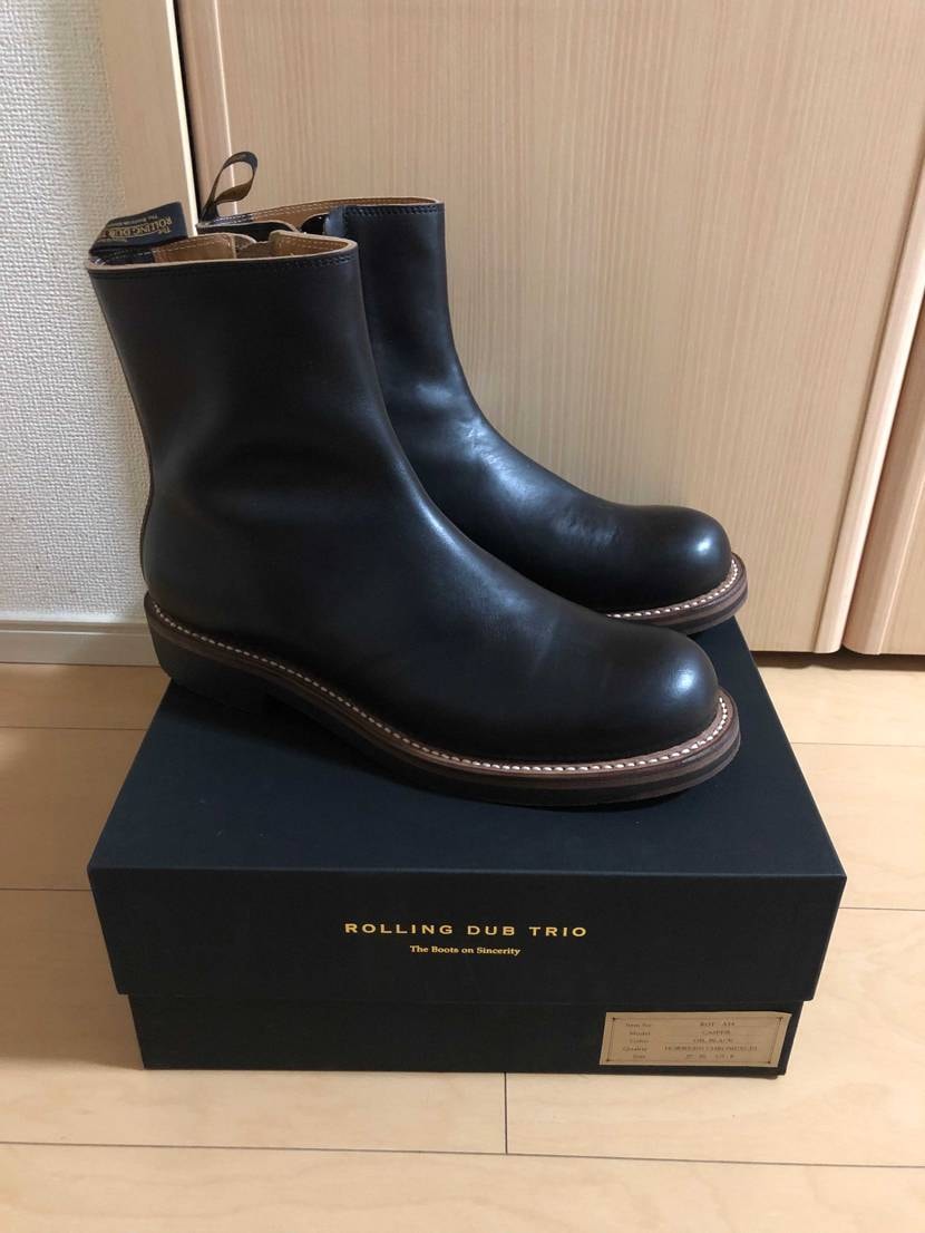 スニーカーではないですが...
コロナの影響で遅延していましたがようやく届いた