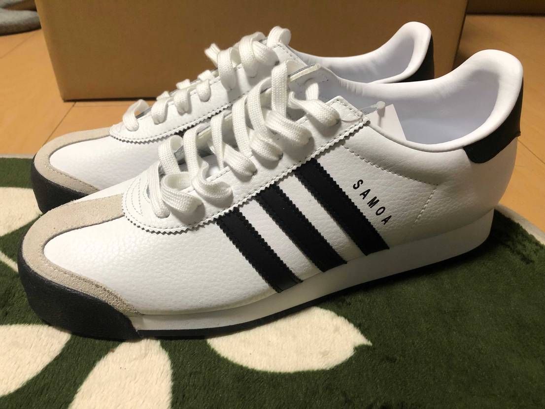 adidasの未使用中古品を漁ってゲットしました!
オイス