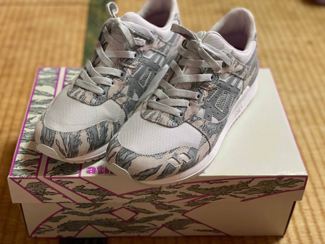 asics×atmos×soleboxのトリプルコラボのゲルライト3を出品しまし