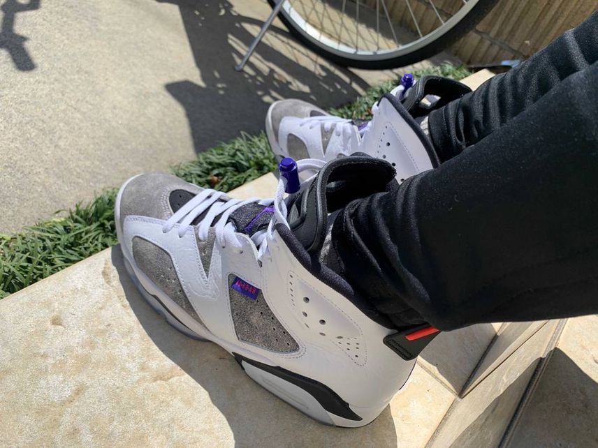 奥さんに内緒シリーズ第一弾のAJ6フリントが到着!
AJ6はPSG、ウォッシュ