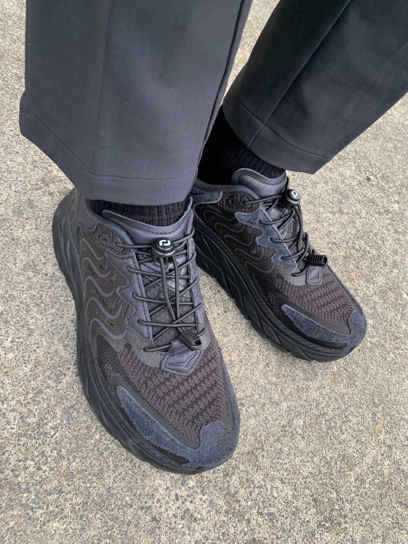 トリブラClifton LS。
更なる快適さを求めて、amazonで買ったゴム