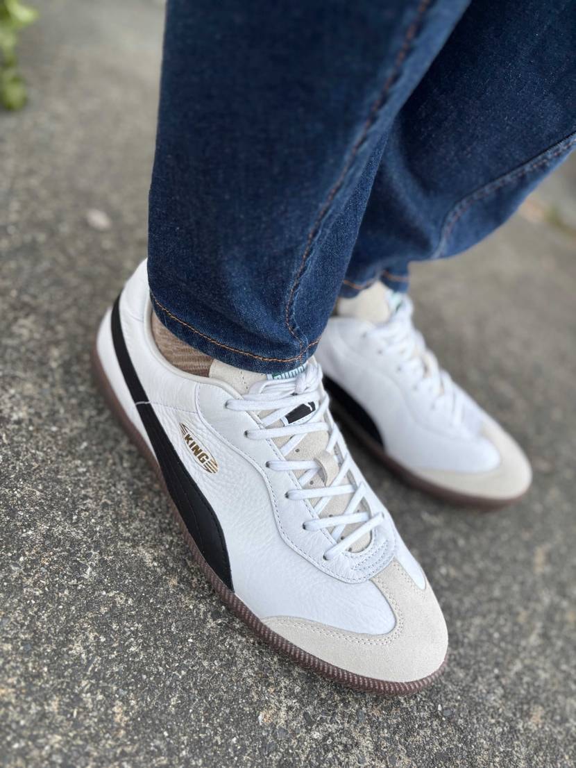 某Yショで回収。
値段の割に素材良過ぎる。そして、やっぱりKingは履きやすい