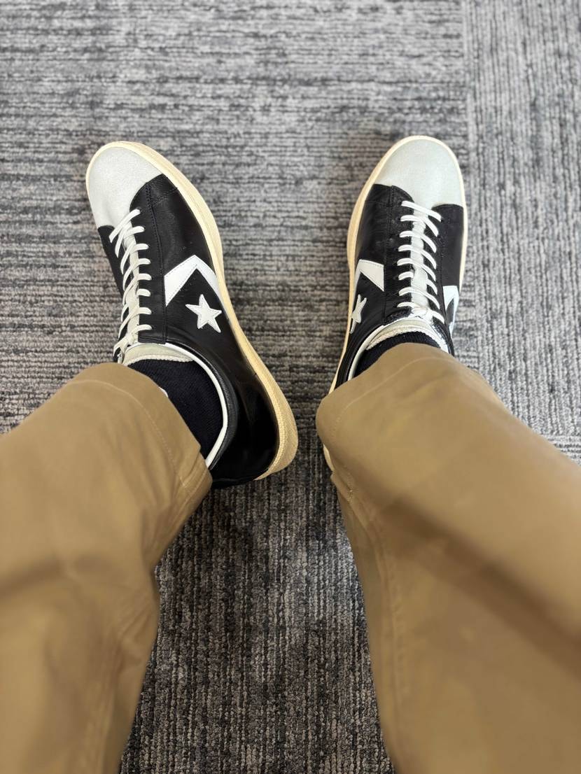 ⚫️⚪️プロレザー
やっぱりこっちも良い。
ギュン締めし