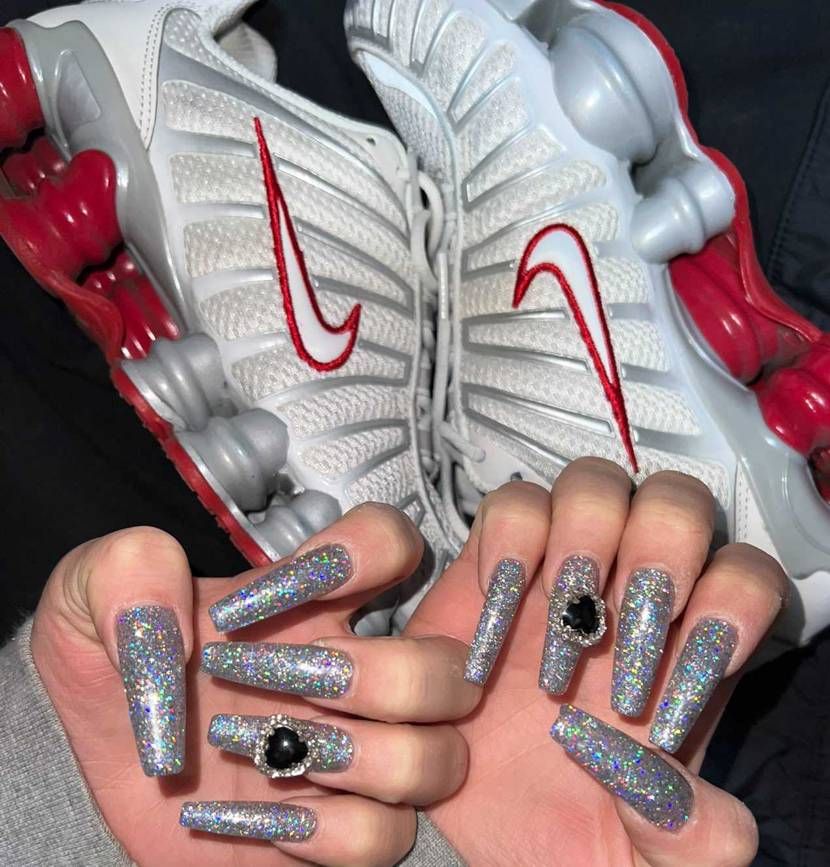 GILA GILA 
GIN GIN GILA🎶