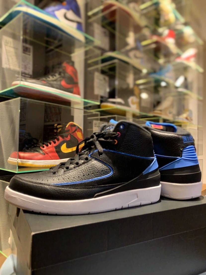 コレクターさんから30足譲ってもらった24足目開封👍玄人好みなAJ2です😊
