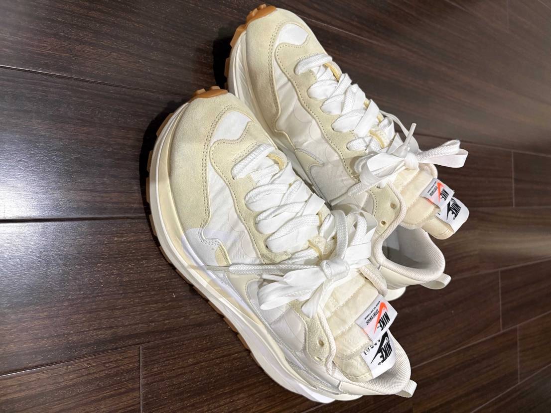 ホワイトガム、26.5㎝未使用に近い
出品しています。
