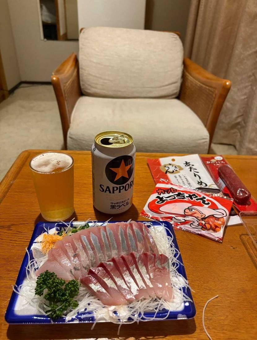 レッドウィング履いて「伊東にゆくならハ・ト・ヤ♩」のハトヤホ