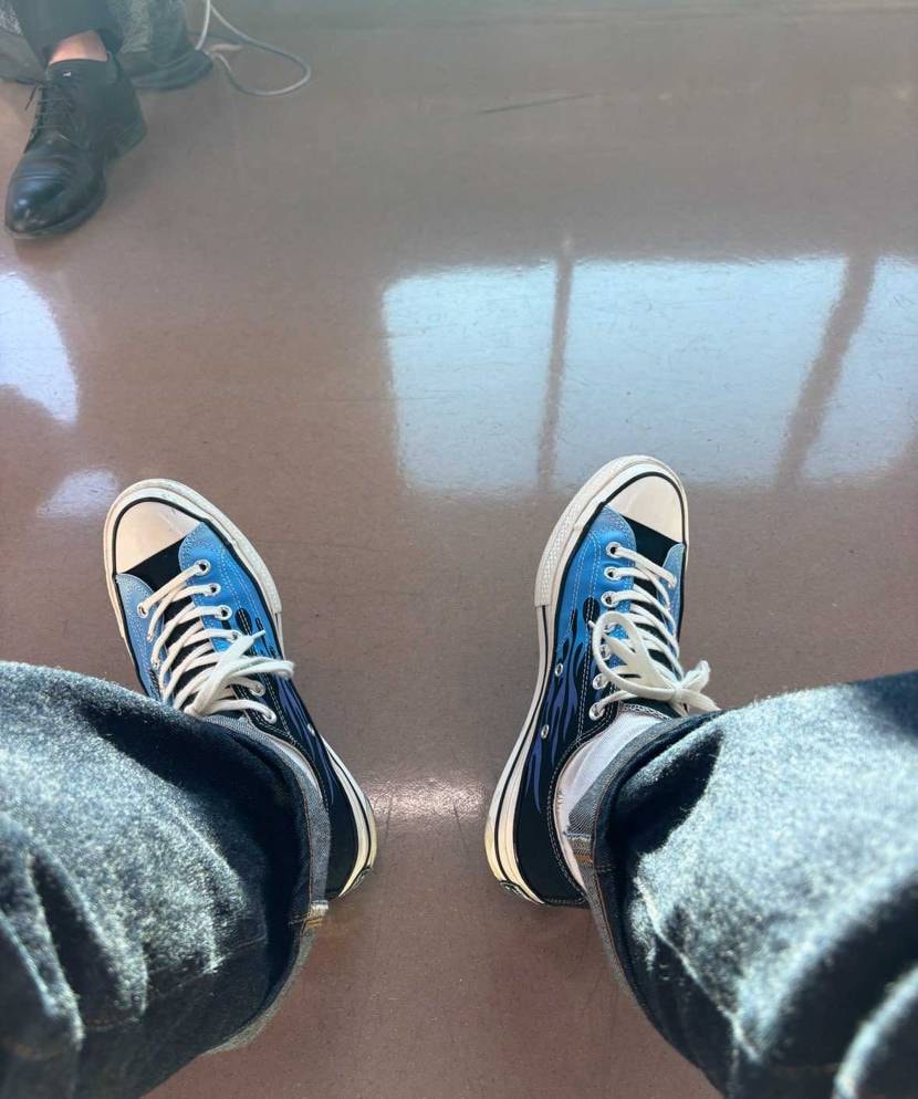 こんばんは♨️

最近お気にのスニーカーです☺️

