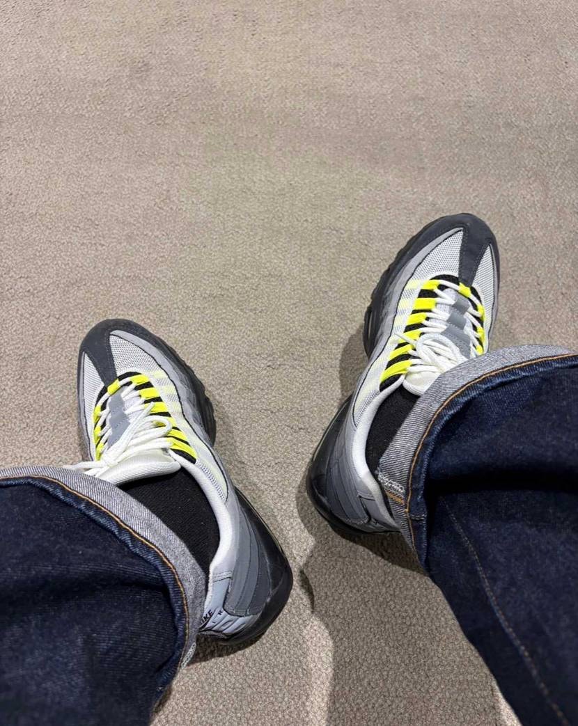 ボスが履いてるの見て久々にイエグラが履きたくなりました🫣！

そろそろ牡蠣の