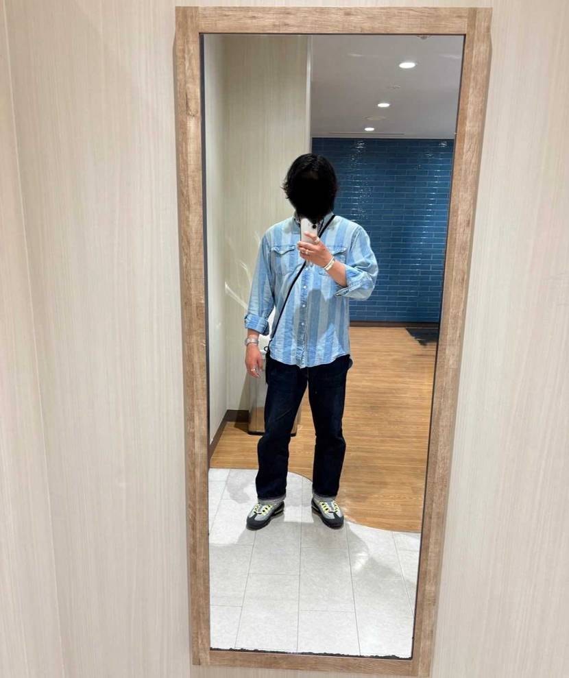 ボスが履いてるの見て久々にイエグラが履きたくなりました🫣！