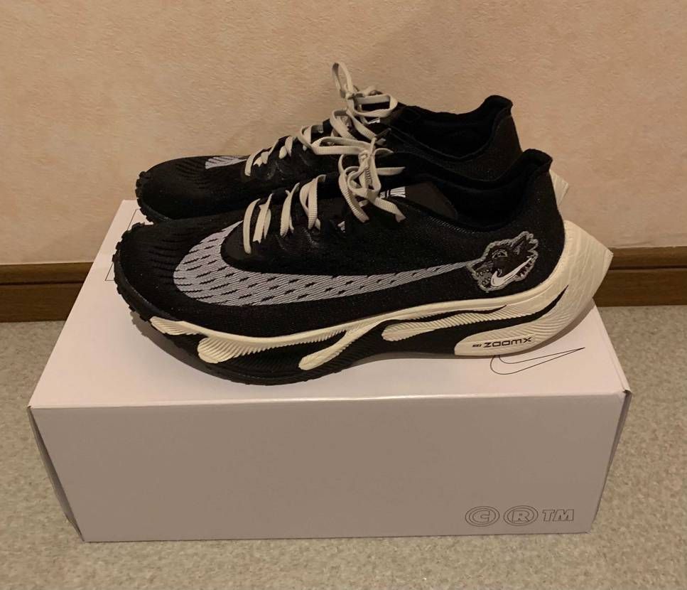 ズームXヴェイパーフライ ネクスト%By Youで作ったヤツが届きました。軽く履