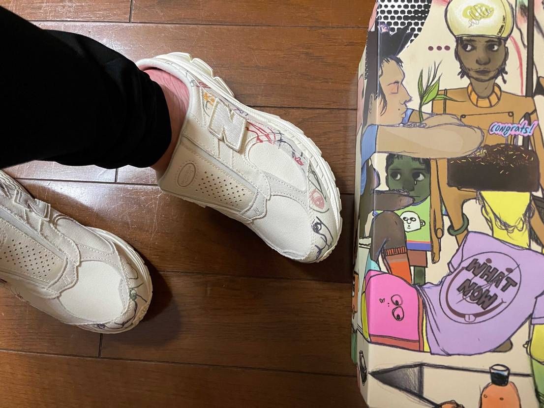 めちゃええやんこれ🤣
サンダルみたいなスニーカー👟