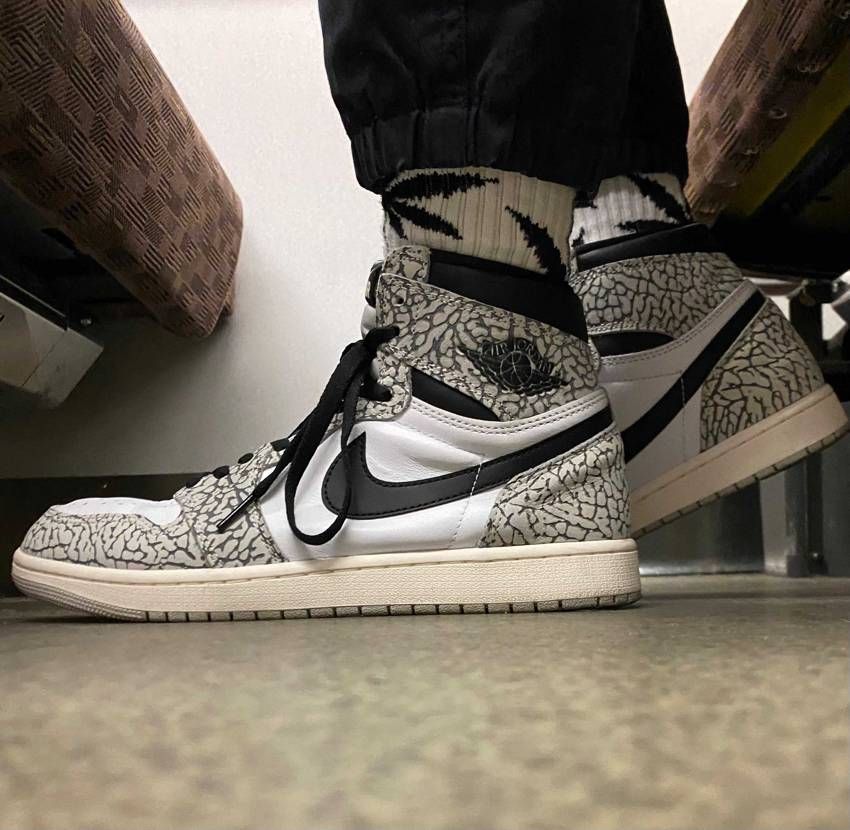 今日もお仕事お疲れ様でした🙌🏽
本日もなかなか寒さっ🥶
重ね着で凌げま