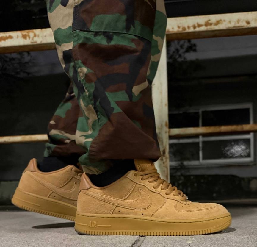 最近出番が多いAF1🟤SB👟✨
気軽に履け過ぎてDUNK SBパラシュートBE