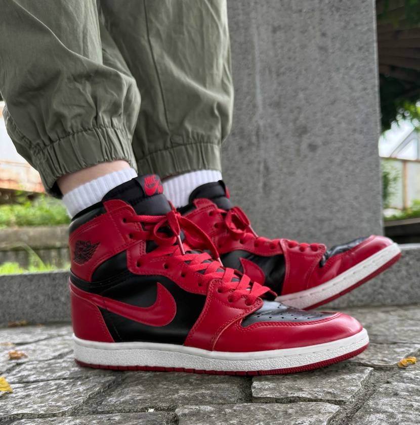 今日は大阪ぶらり旅☝🏾👀
天気が微妙なので👟のチョイスに迷いバーシティで⚫️🔴