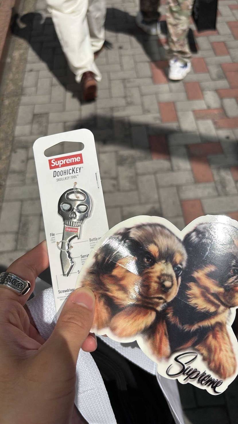 今季で1番欲しかった物買えたんで満足です😂😂😂
