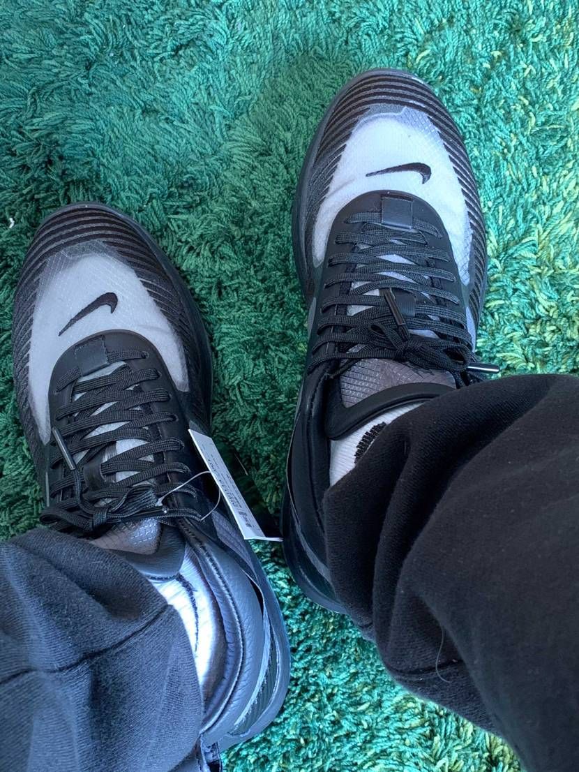 NIKE×JOHN ELLIOTT LEBRON ICON 

NIKEさん