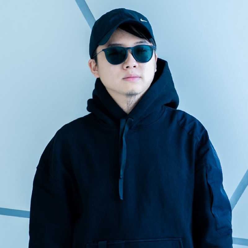 Tomoki Yonezawa(出品者)