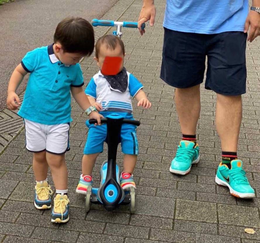 おちびと嵐電と😄

うちのちび1号は何故か電車が大好きで