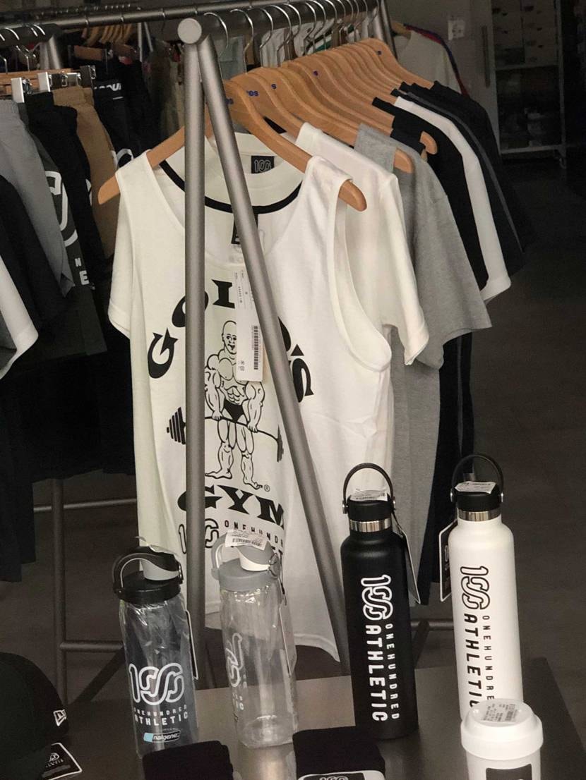 早速ダンクを履きました。

またこれからジム行きます😄