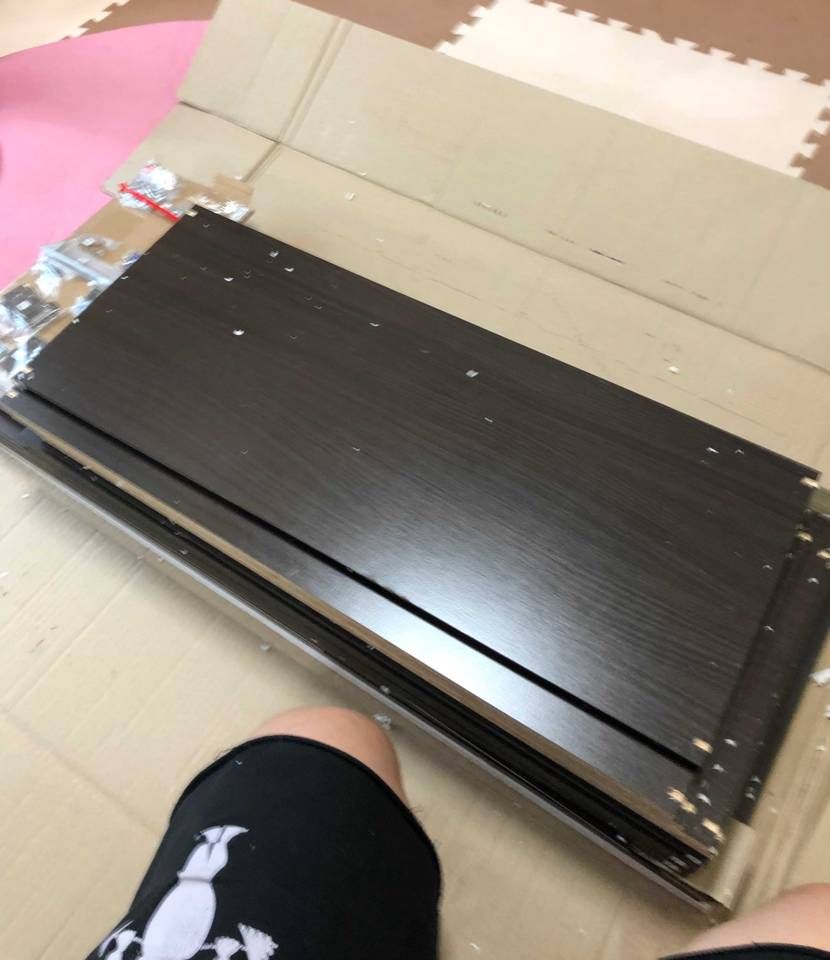 子供用に安めの下駄箱買いました。

組み立てるのけっこう