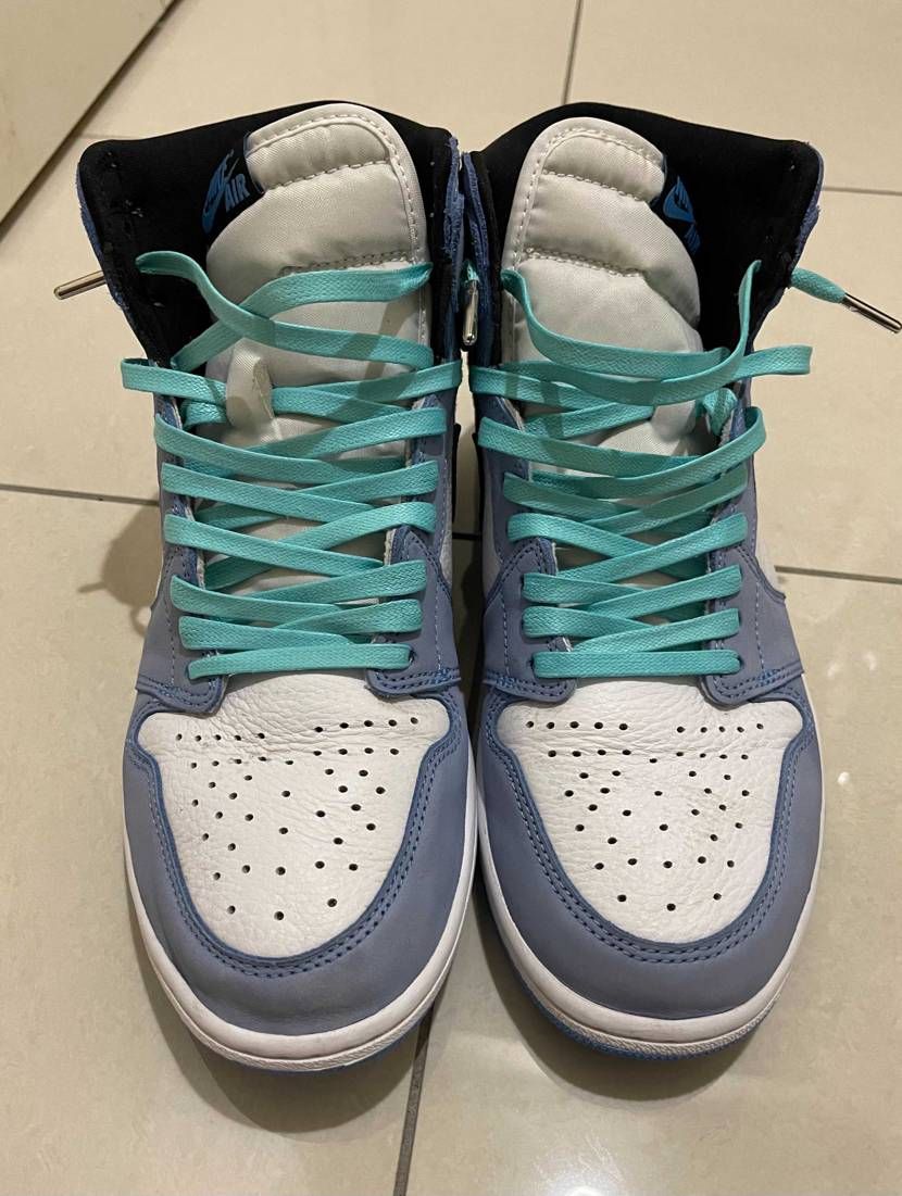 シューレース変えました。
個人的には気に入りました😊