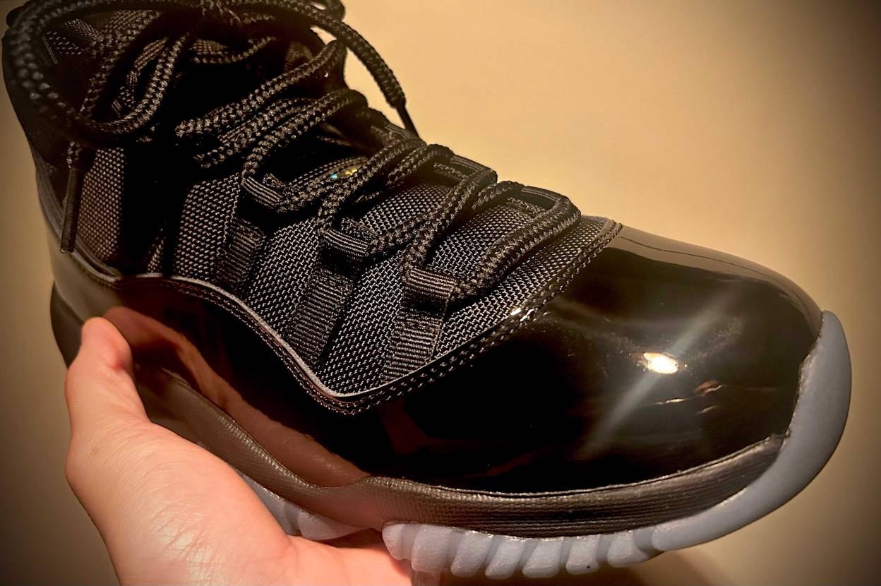 うはーヤバい、かっこよすぎんじゃろか。早く履きてぇ。はぁはぁ💨