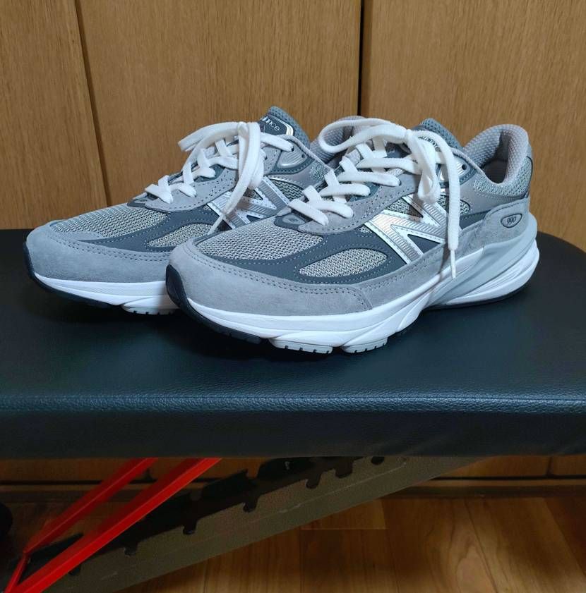 990V6👟