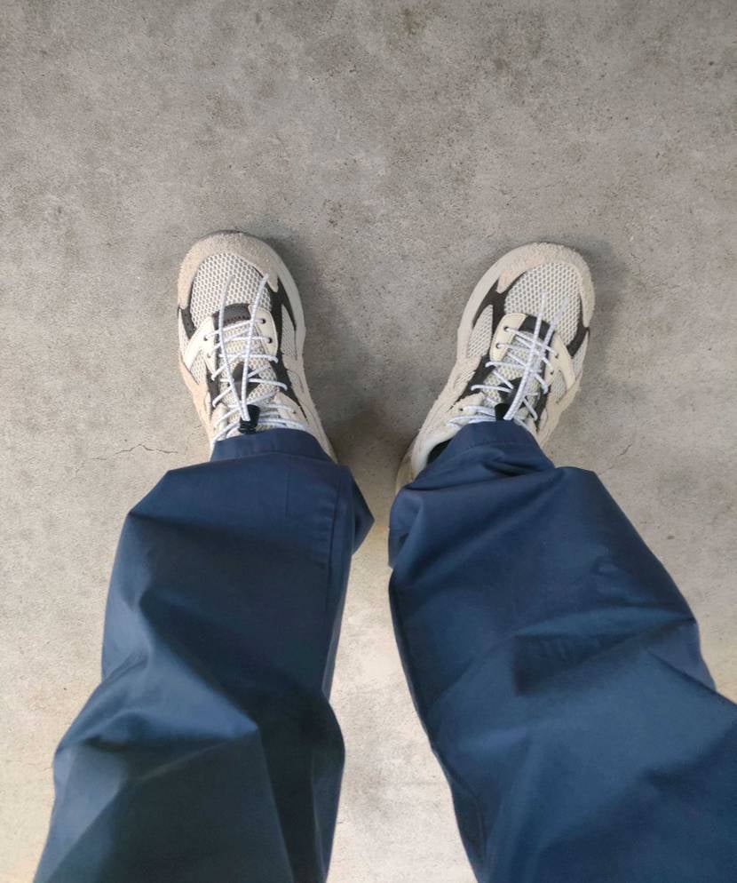 ハルスタジオ×アシックス👟