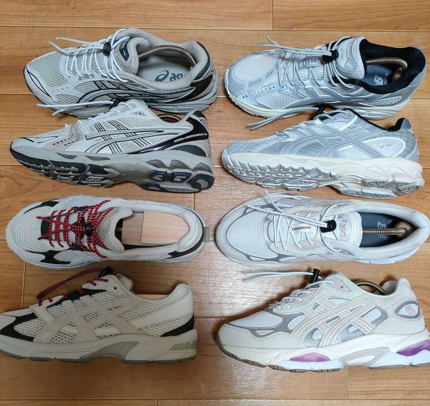 アシックス👟