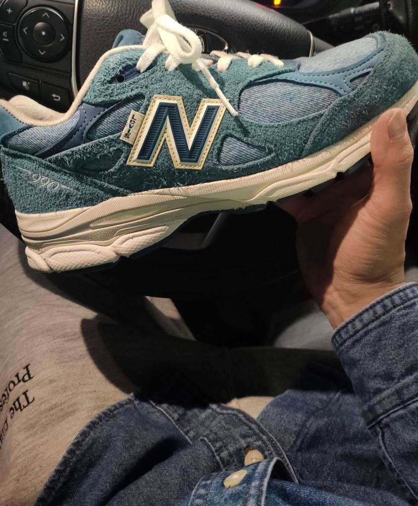 リーバイス×V3👟