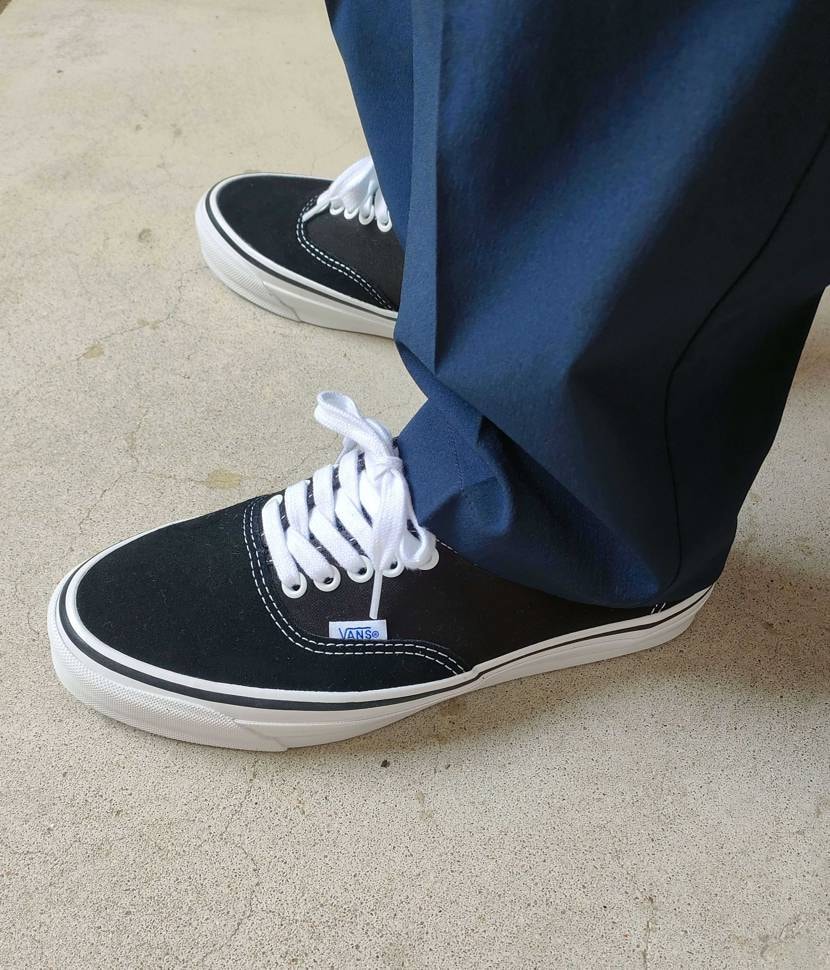 Authentic👟